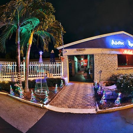 Adobe Hacienda Motel Hollywood Extérieur photo