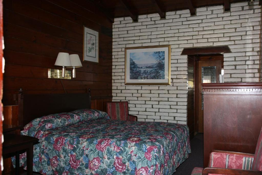 Adobe Hacienda Motel Hollywood Extérieur photo